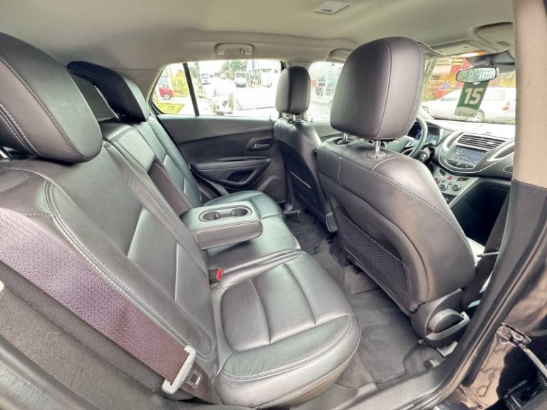CHEVROLET - TRACKER - 2015/2015 - Preta - R$ 69.900,00