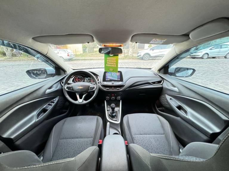 CHEVROLET - ONIX - 2021/2021 - Prata - R$ 71.900,00