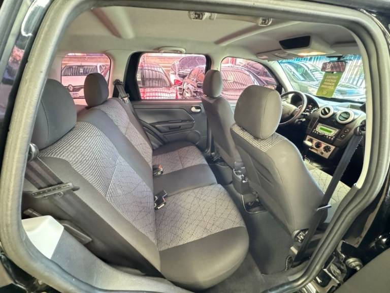 FORD - ECOSPORT - 2011/2011 - Preta - R$ 39.500,00