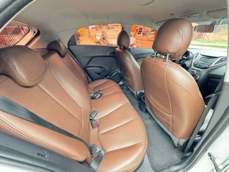 HYUNDAI - HB20 - 2019/2019 - Branca - R$ 53.900,00