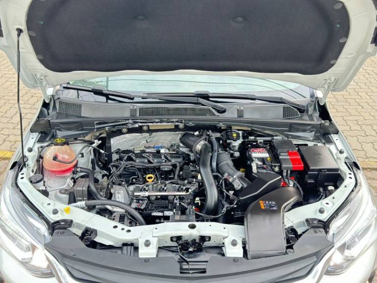 CHEVROLET - ONIX - 2021/2021 - Prata - R$ 71.900,00