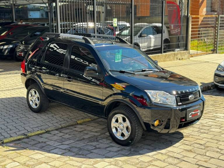 FORD - ECOSPORT - 2011/2011 - Preta - R$ 39.500,00