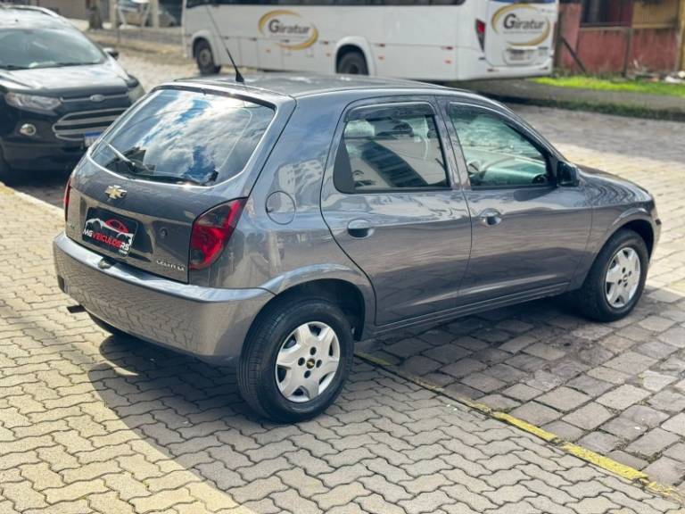 CHEVROLET - CELTA - 2012/2012 - Cinza - R$ 29.900,00