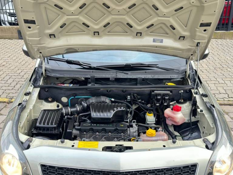 CHEVROLET - AGILE - 2011/2011 - Bege - R$ 34.900,00