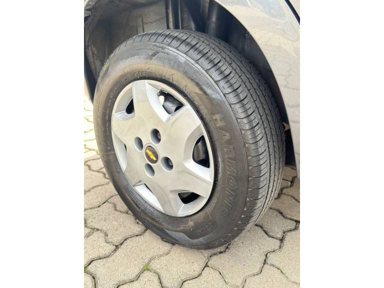 CHEVROLET - CELTA - 2012/2012 - Cinza - R$ 29.900,00