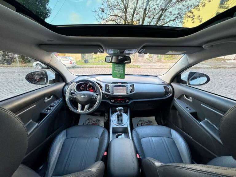 KIA MOTORS - SPORTAGE - 2015/2015 - Branca - R$ 87.900,00