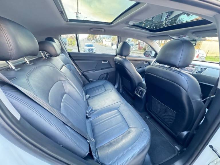 KIA MOTORS - SPORTAGE - 2015/2015 - Branca - R$ 87.900,00