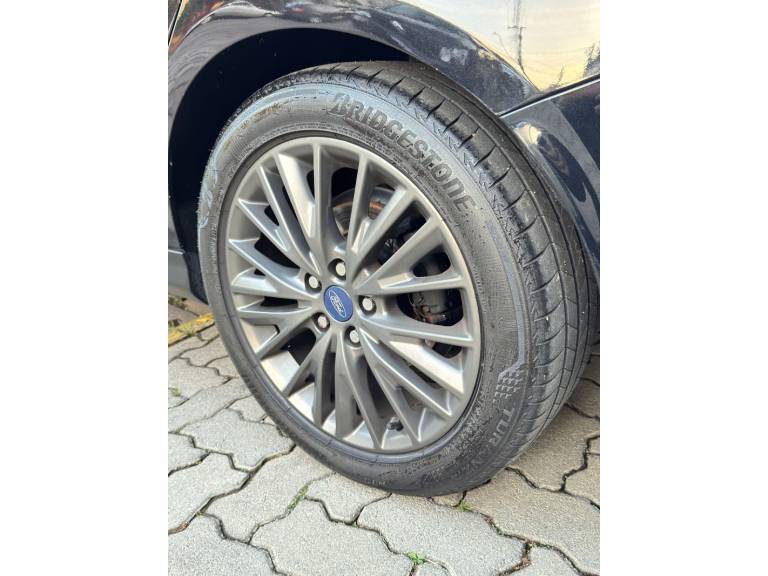 FORD - FOCUS - 2018/2018 - Preta - R$ 59.900,00